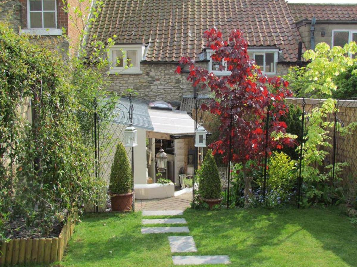 Lavender Cottage, Grade 2 Listed Period Stone Built Cottage In Pickering, North Yorkshire Екстериор снимка